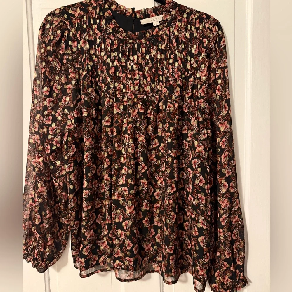 LOFT Print Shimmering Floral Blouse - Picture 1 of 7